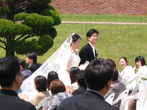 [그림:wedding-18.jpg]